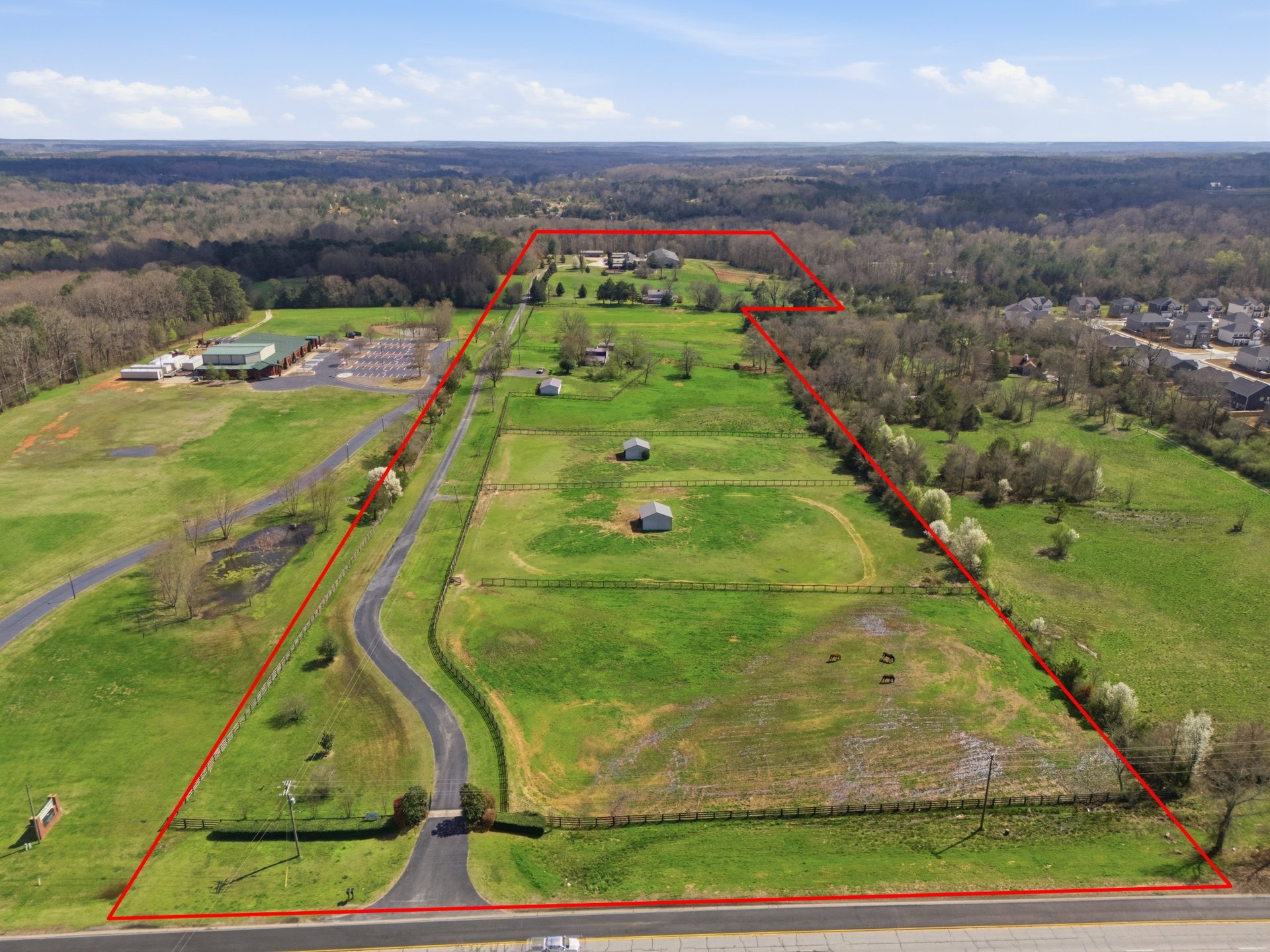 34-033 - 3980 Georgia 138-Covington GA-2.jpg