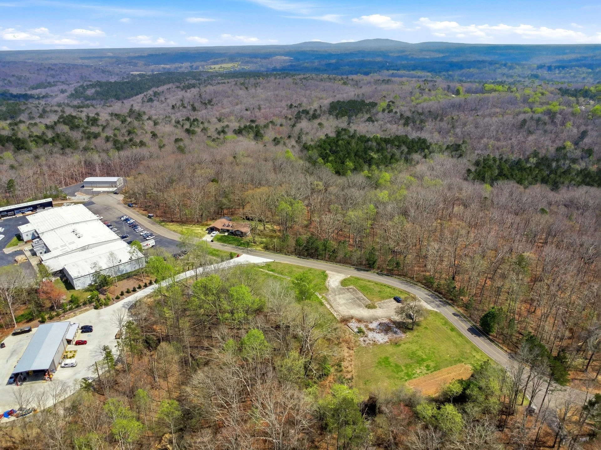 04-004 - 211 Hogan Pond Lane Ball Ground GA.jpg