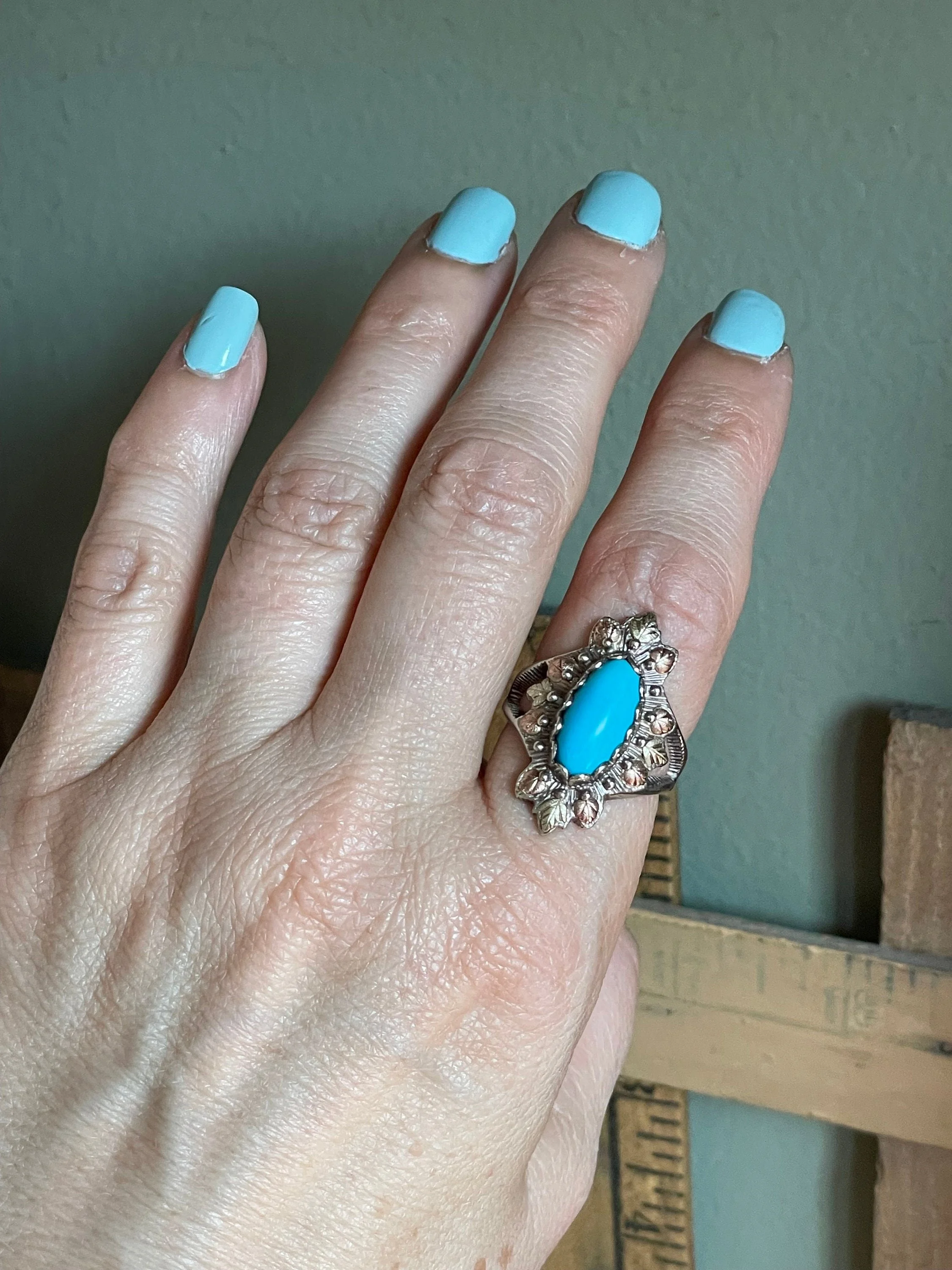 https://i.etsystatic.com/5449355/r/il/5b7085/6126821805/il_fullxfull.6126821805_3z8o.jpg