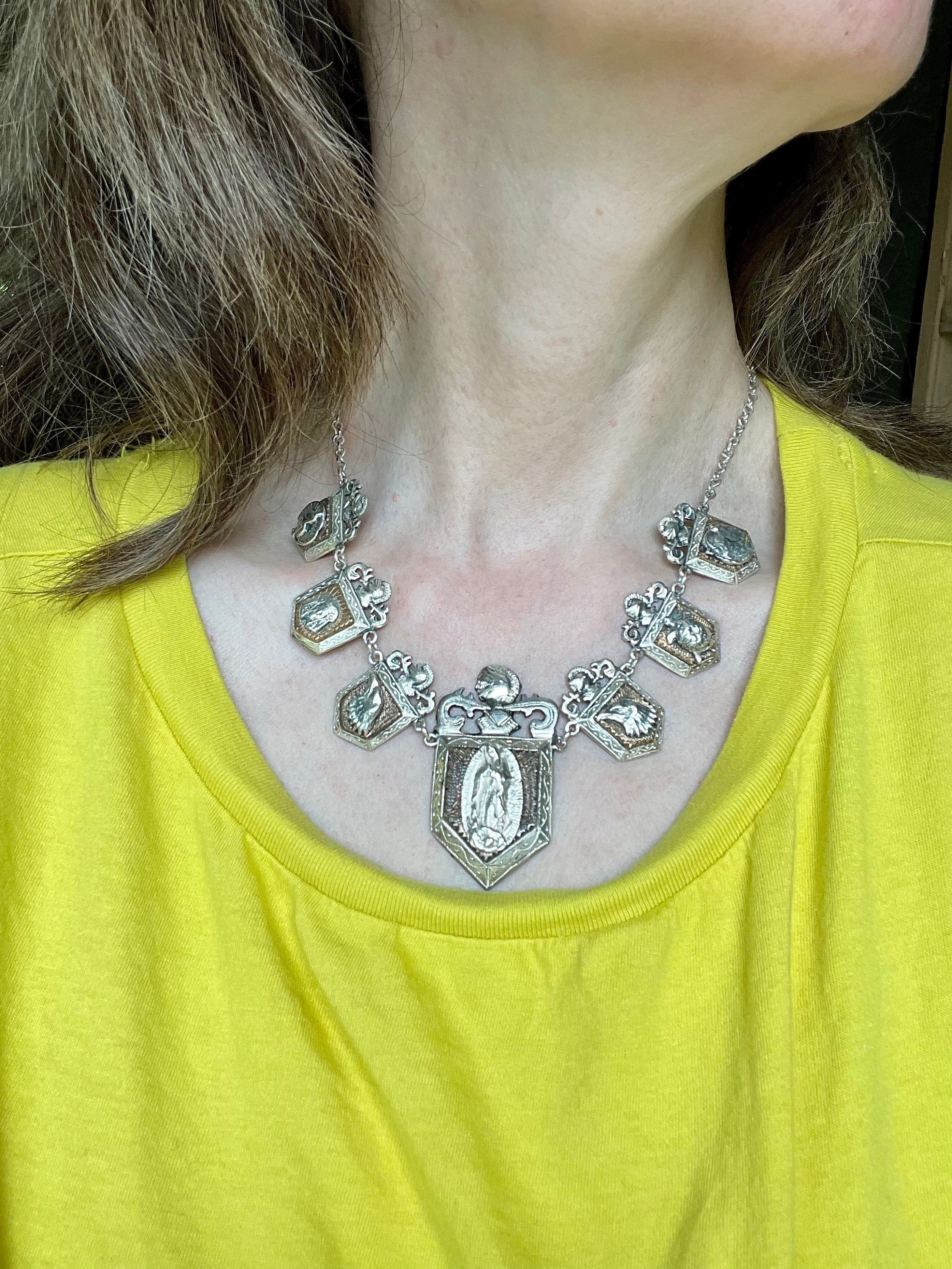 https://i.etsystatic.com/5449355/r/il/f17402/4949221940/il_fullxfull.4949221940_hqd5.jpg
