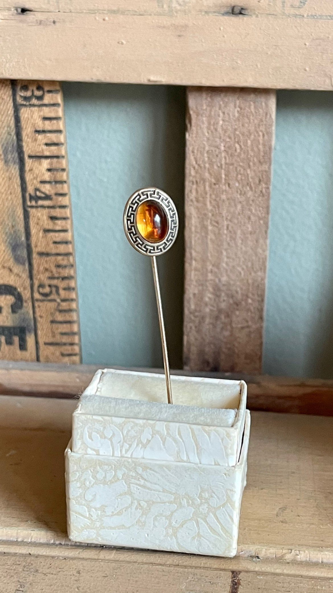 https://i.etsystatic.com/5449355/r/il/9a2789/4450556022/il_fullxfull.4450556022_kyns.jpg