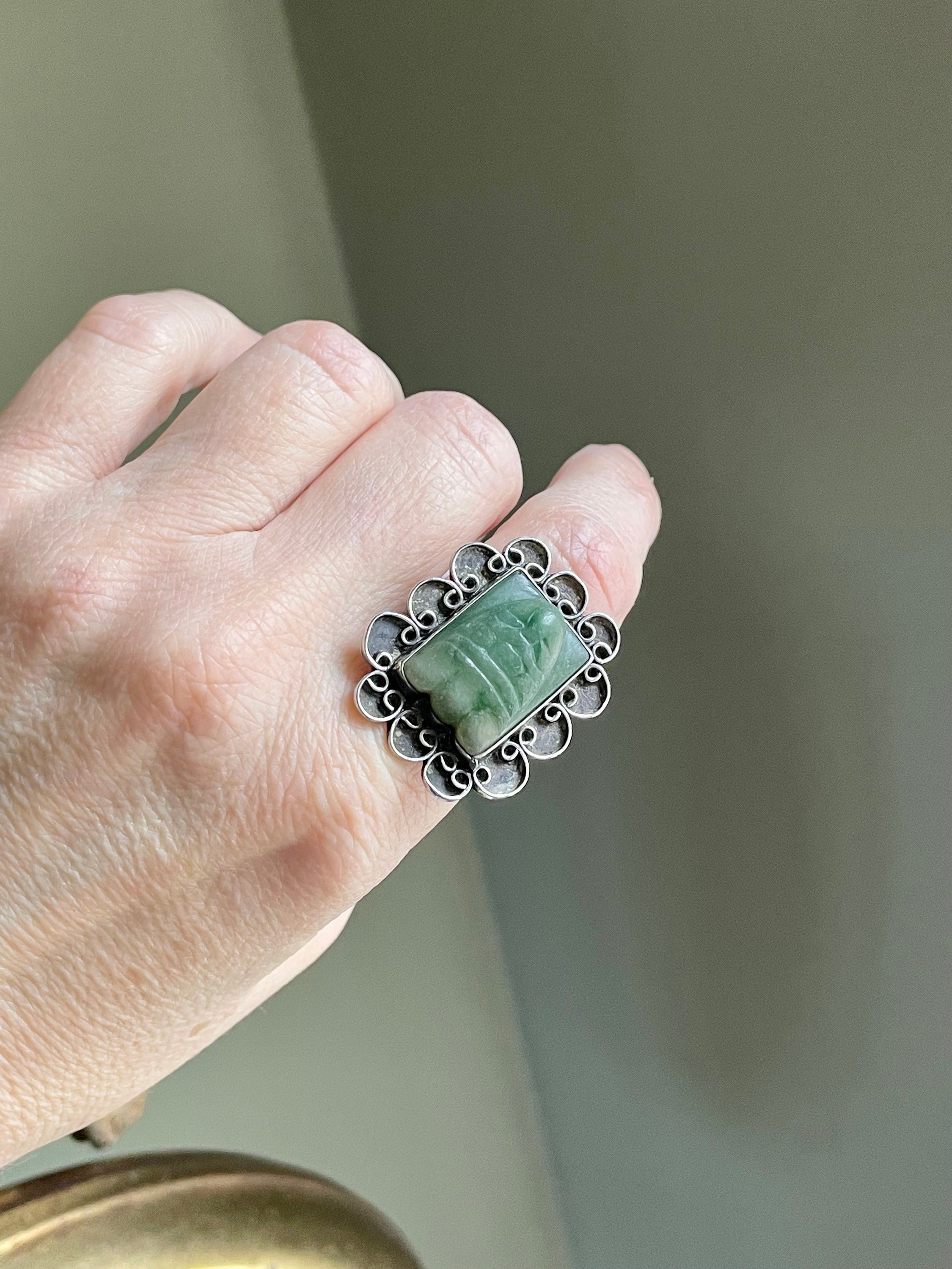 https://i.etsystatic.com/5449355/r/il/39c055/5598038807/il_fullxfull.5598038807_ro62.jpg