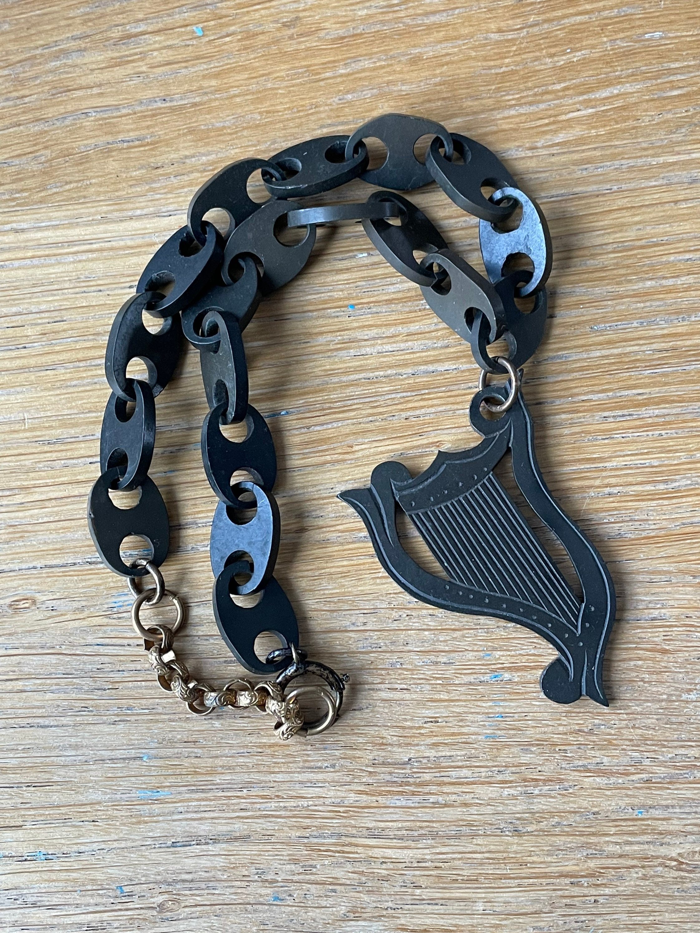 https://i.etsystatic.com/5449355/r/il/062d71/3632501776/il_fullxfull.3632501776_gsis.jpg