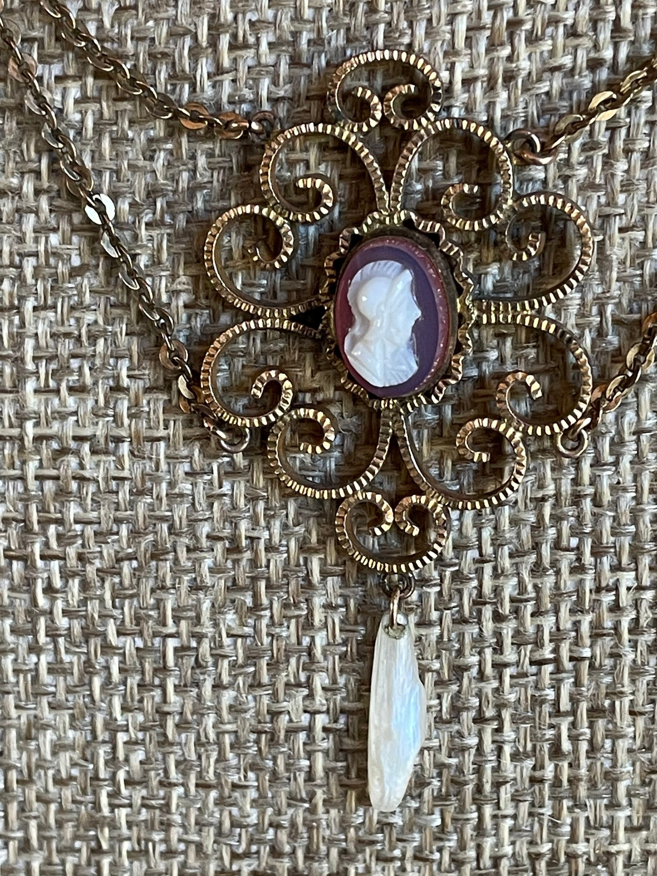 https://i.etsystatic.com/5449355/r/il/68d4e8/3681451024/il_fullxfull.3681451024_q4jx.jpg