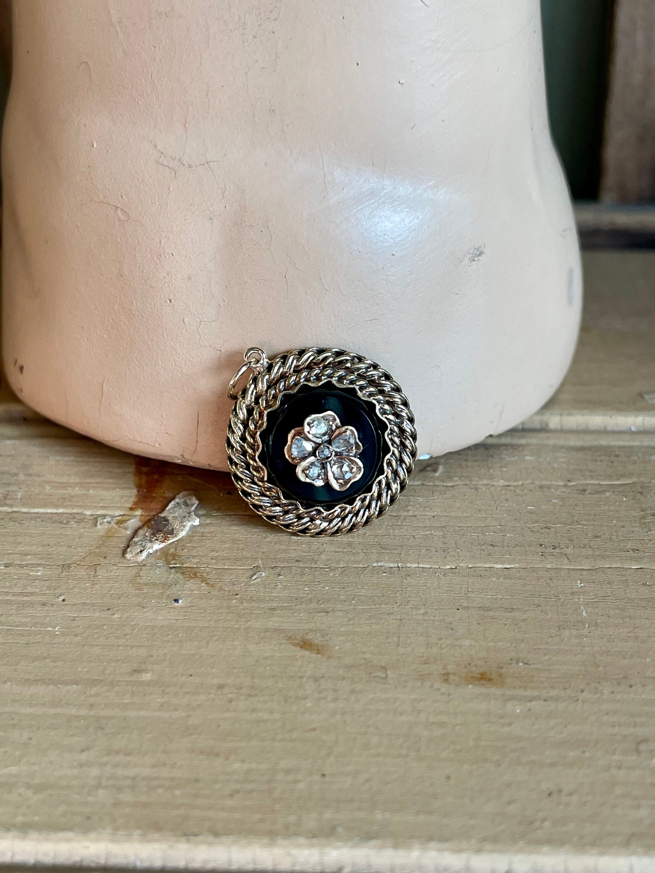 https://i.etsystatic.com/5449355/r/il/f177f5/5797216063/il_fullxfull.5797216063_pdej.jpg