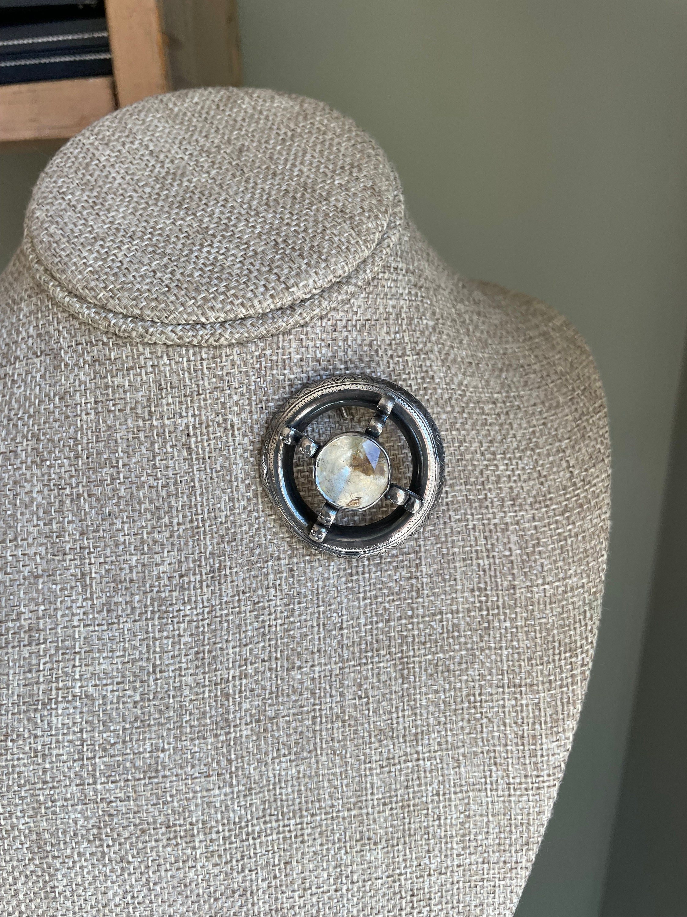 https://i.etsystatic.com/5449355/r/il/78f283/5524353474/il_fullxfull.5524353474_1jxl.jpg