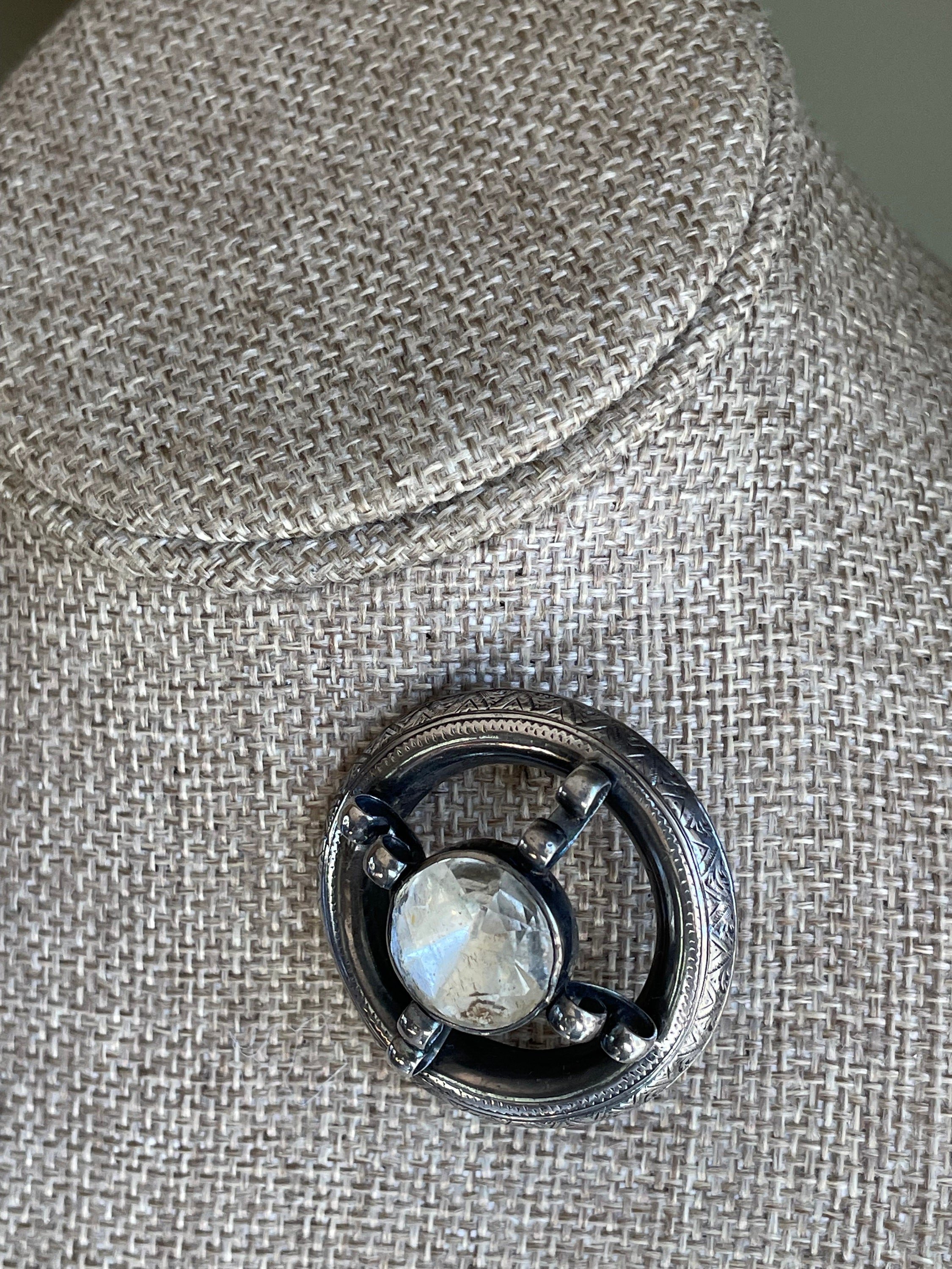 https://i.etsystatic.com/5449355/r/il/8aa03a/5572468399/il_fullxfull.5572468399_l5t5.jpg