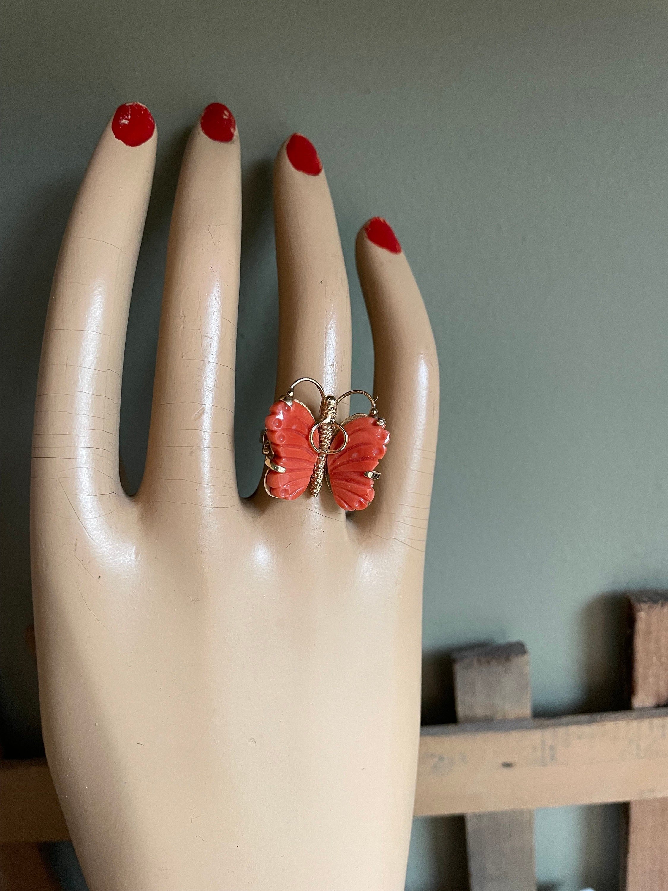 https://i.etsystatic.com/5449355/r/il/40a2a1/6017650043/il_fullxfull.6017650043_55hm.jpg