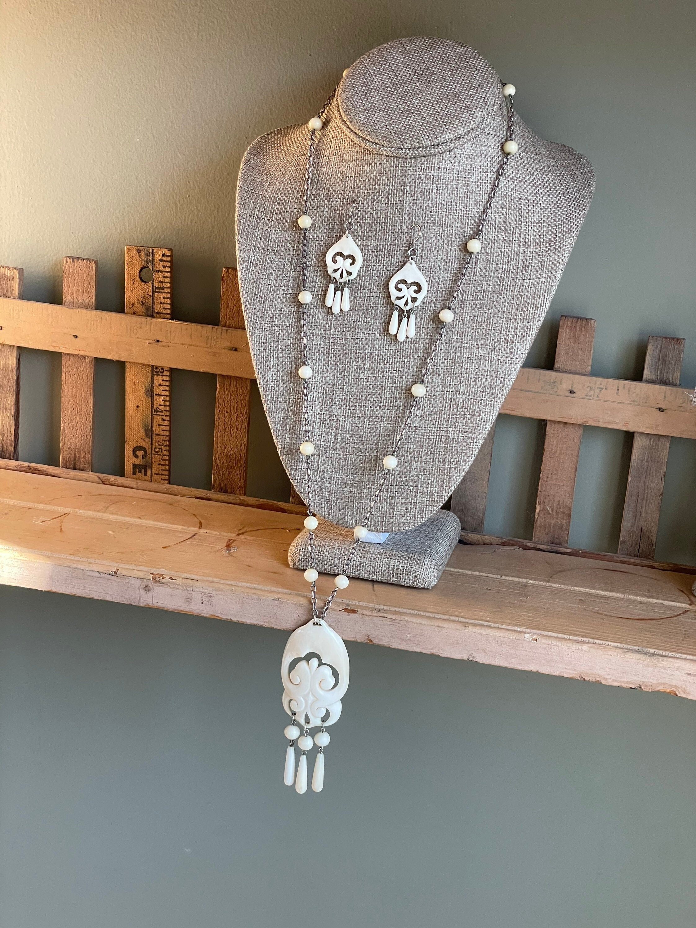 https://i.etsystatic.com/5449355/r/il/f0a838/3712973241/il_fullxfull.3712973241_gmtq.jpg