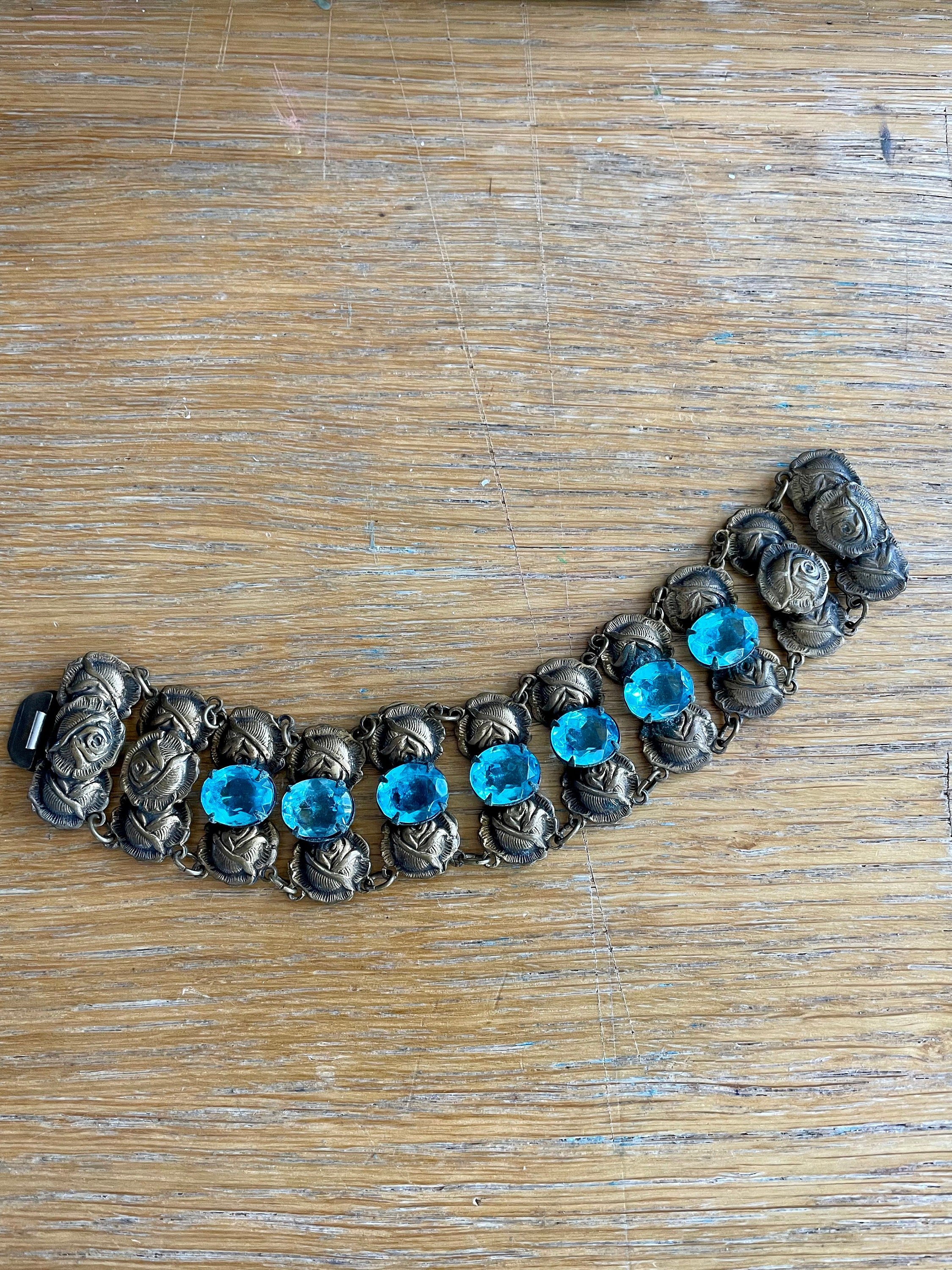 https://i.etsystatic.com/5449355/r/il/033ca4/5517639691/il_fullxfull.5517639691_mcut.jpg
