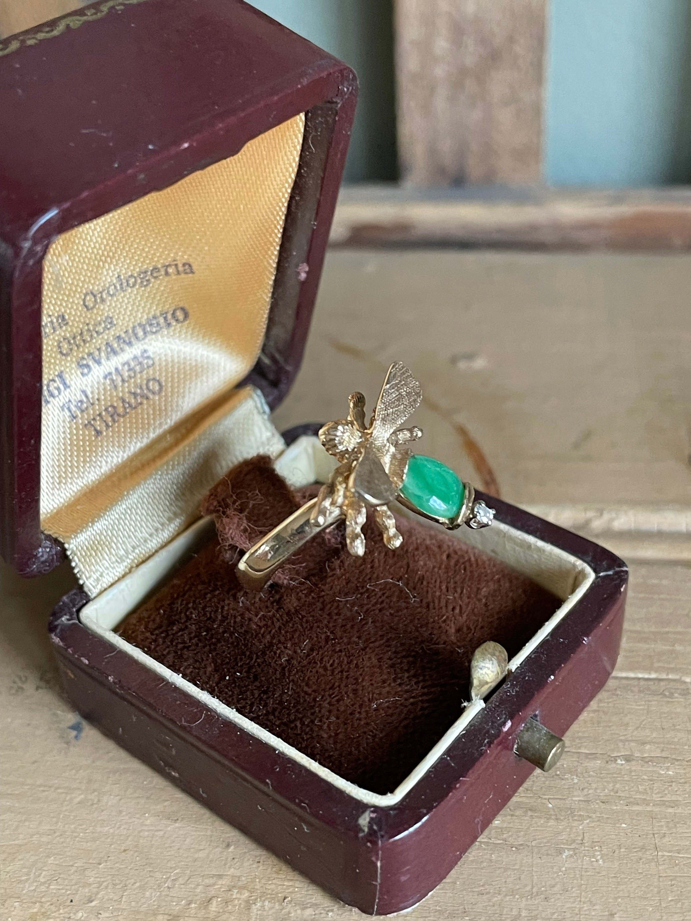 https://i.etsystatic.com/5449355/r/il/04d51b/5517775417/il_fullxfull.5517775417_60ts.jpg