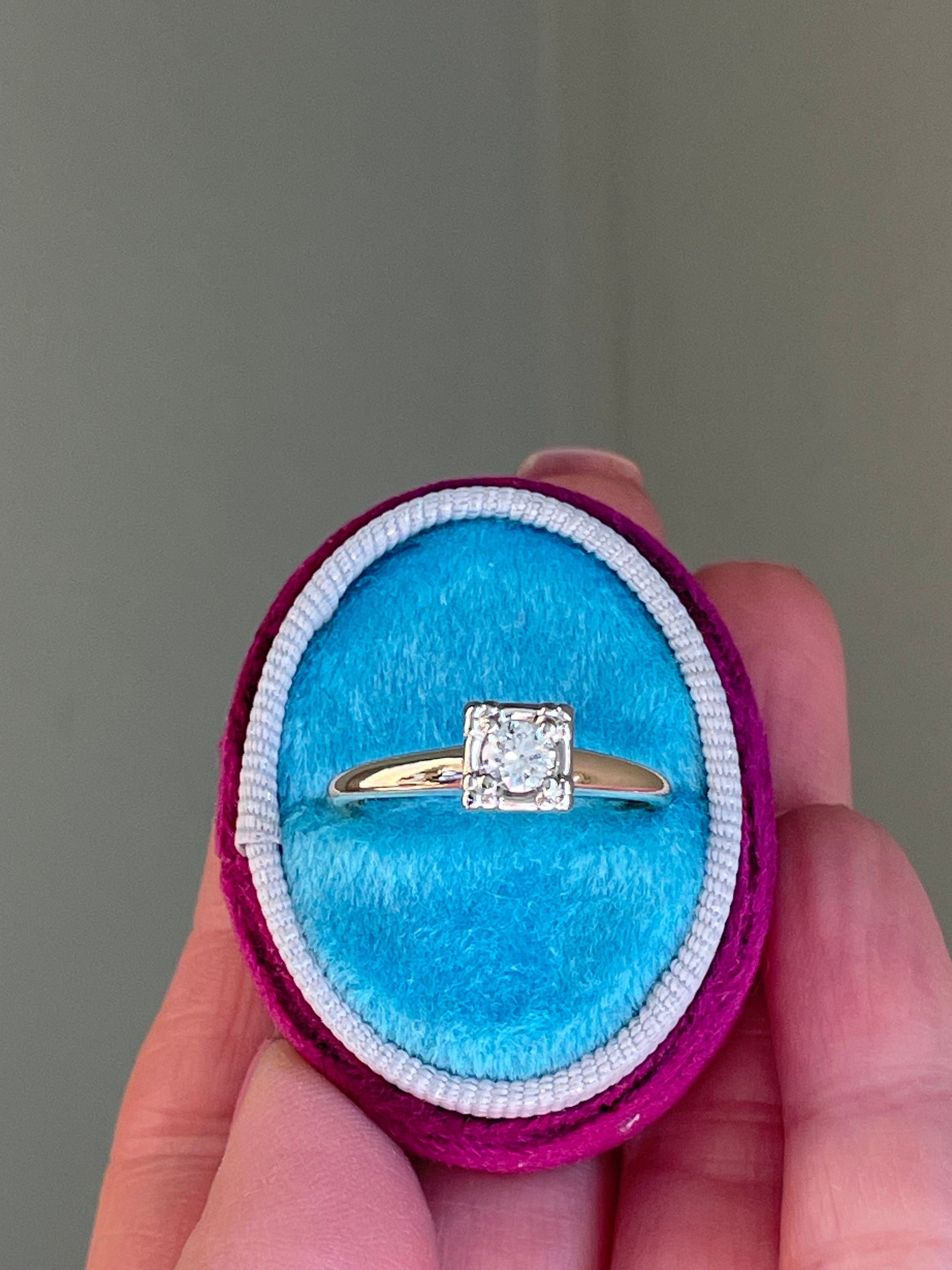 https://i.etsystatic.com/5449355/r/il/eb92dc/5921696316/il_fullxfull.5921696316_o0xg.jpg