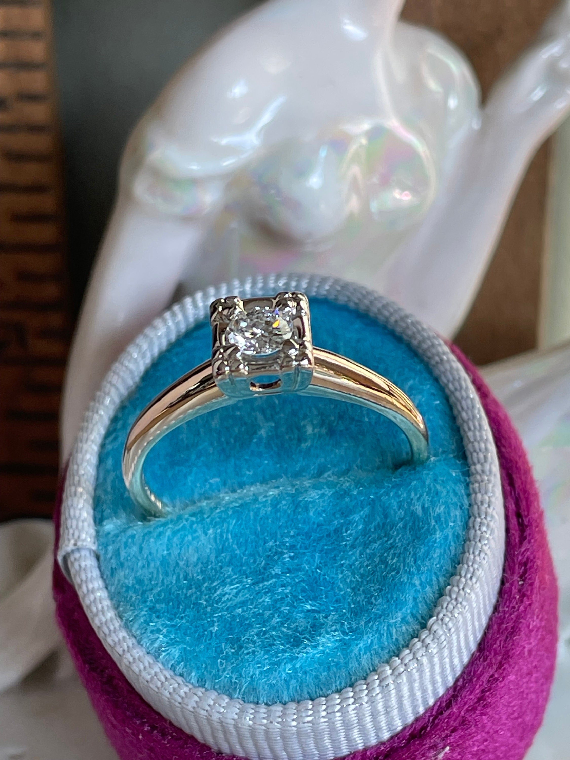 https://i.etsystatic.com/5449355/r/il/d8b828/5969771319/il_fullxfull.5969771319_j8tk.jpg