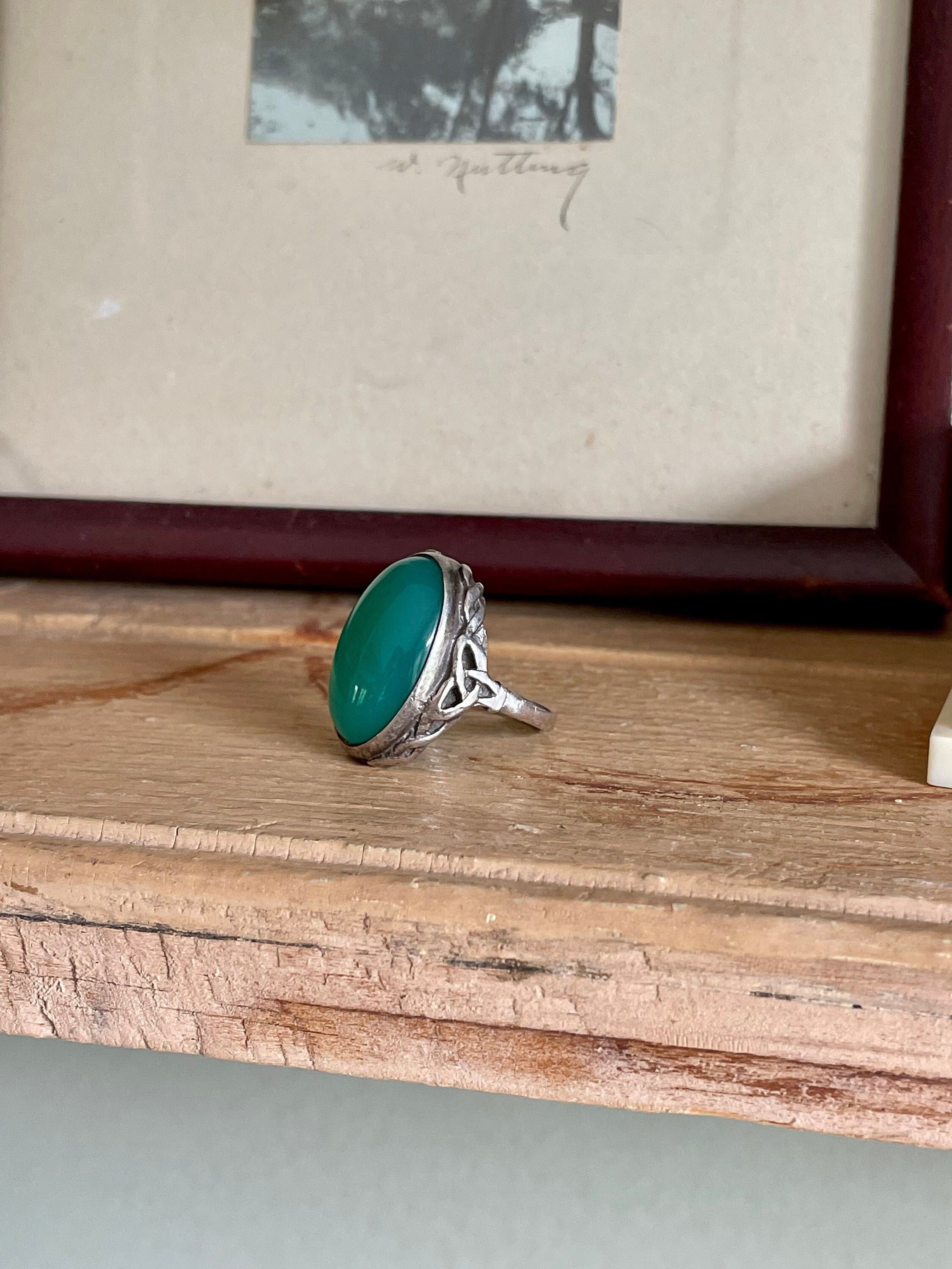https://i.etsystatic.com/5449355/r/il/82088f/4865204992/il_fullxfull.4865204992_k4im.jpg