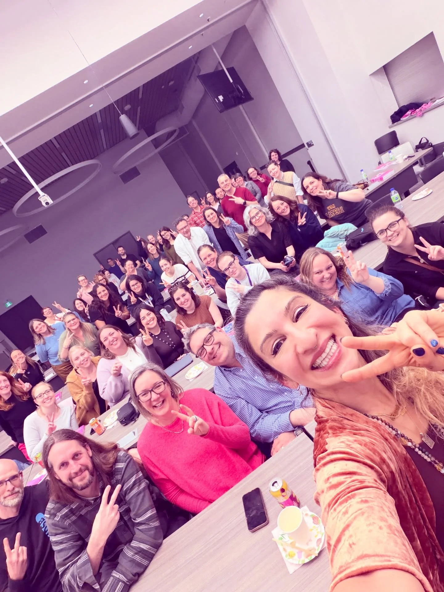 Swipe ➡️ to see by far the best spread I have EVER eaten at a PD session 🧀🍇🍫🥖🤤 I had the BEST time sharing Math Therapy w @wcdsb elementary math leads + feel so inspired that despite old math wounds / current math anxiety, so many of them were i