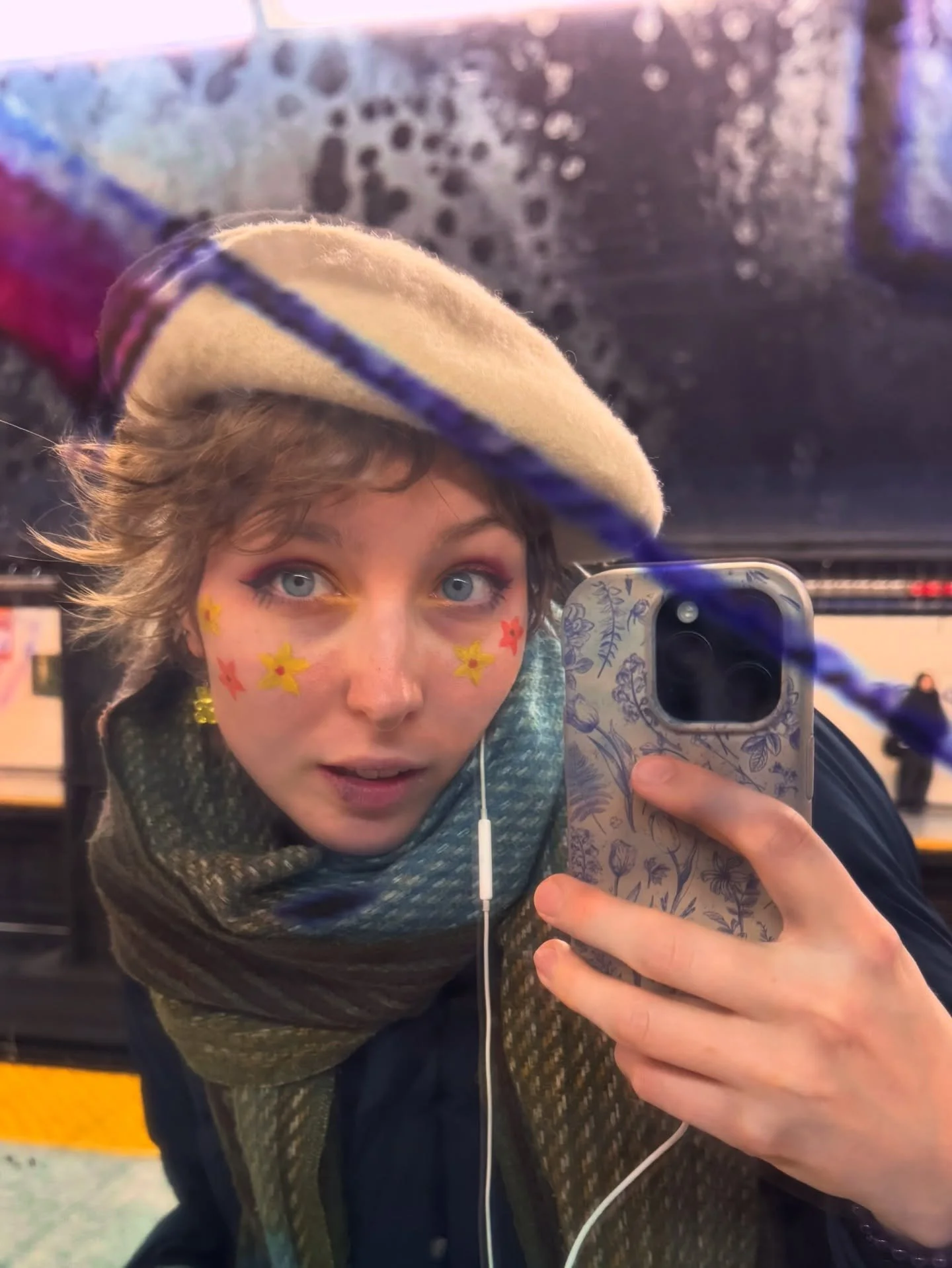 Reflecting back on 2025 🪞✨ Une r&eacute;flexion (r&eacute;flection) pour 2025

This year, I have found myself at many crossroads. But one thing is clear. Choosing love, choosing care, choosing joy and choosing community has been the key 💗 I hope to