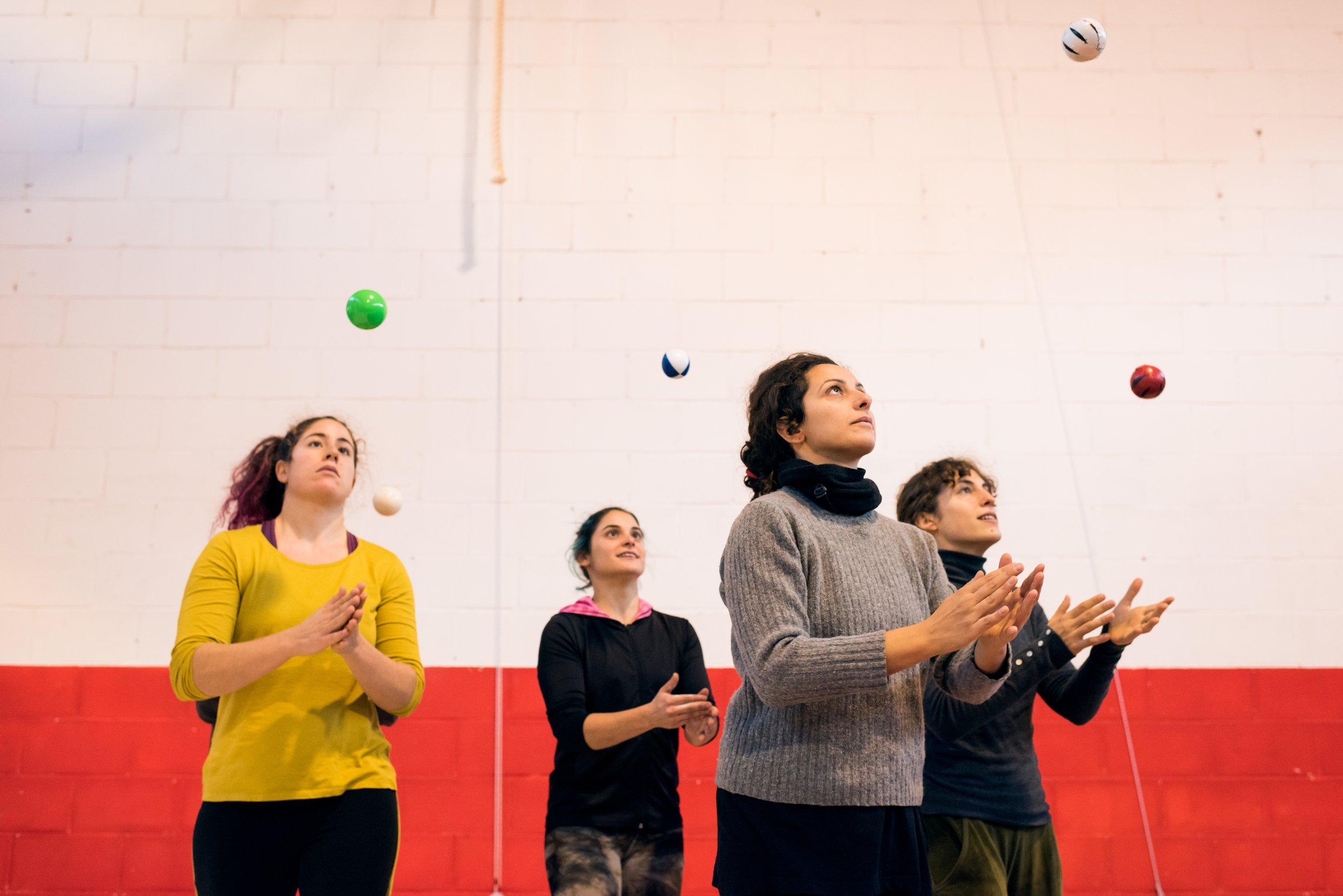 juggling group.jpeg