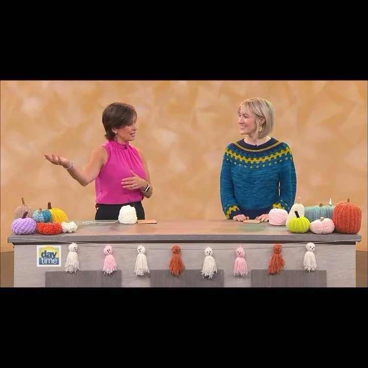 ✨ Thank you to the team at @daytimetvshow for having me on the show this week! I had such a blast teaching host @maggierodrigueztv how to make a fun and festive DIY yarn ghost garland 👻🧶 and spreading the word about The Common Thread&rsquo;s Grand 