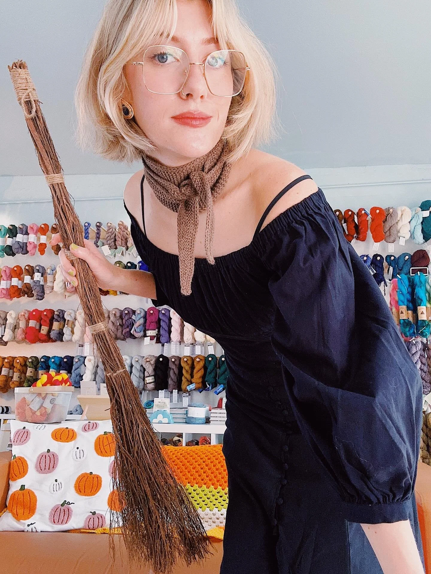 Happy Halloween! We&rsquo;re open 2-6 today, so come get witchy and stitchy 🧙 🧶 

Also thank you to our Yarnista @maryellen.greer for the cashmere Sophie Scarf shop sample, my neck has never been cozier. (I know eventually I&rsquo;ll have to take i