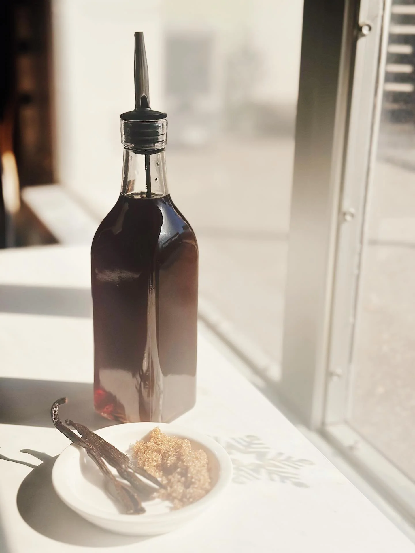 ✨ New in the Caf&eacute;: House-Made Vanilla Date Syrup ✨ 
Our caf&eacute; team has been quietly perfecting something special, and it&rsquo;s finally ready to share: our own vanilla date syrup, brewed in-house with whole vanilla beans, Medjool dates,