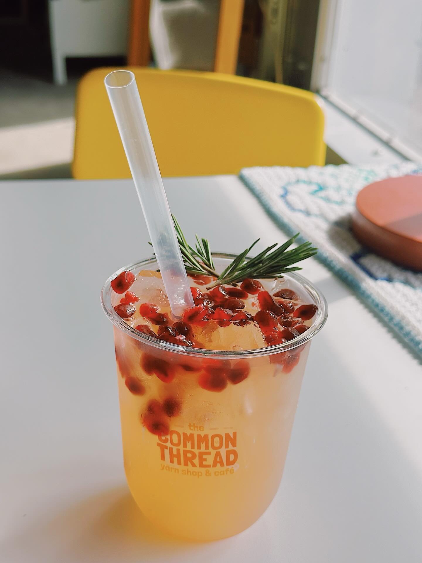 December is here, and our caf&eacute; is feeling extra merry. 🎁☕
 Here&rsquo;s what we&rsquo;re pouring all month long:
✨ Cran&ndash;Rosemary Lemonade Bright, herbal, and topped with all-natural pomegranate seed &ldquo;boba&rdquo; for a juicy little