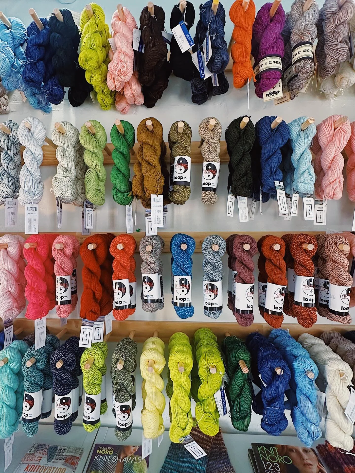 What&rsquo;s new at The Common Thread? We&rsquo;re in the midst of a big restock of all your favs!   🦋 Gorgeous new colorways of the always delicious Madelinetosh Pashmina. We couldn&rsquo;t get enough of this dreamy cashmere, silk and wool base - a