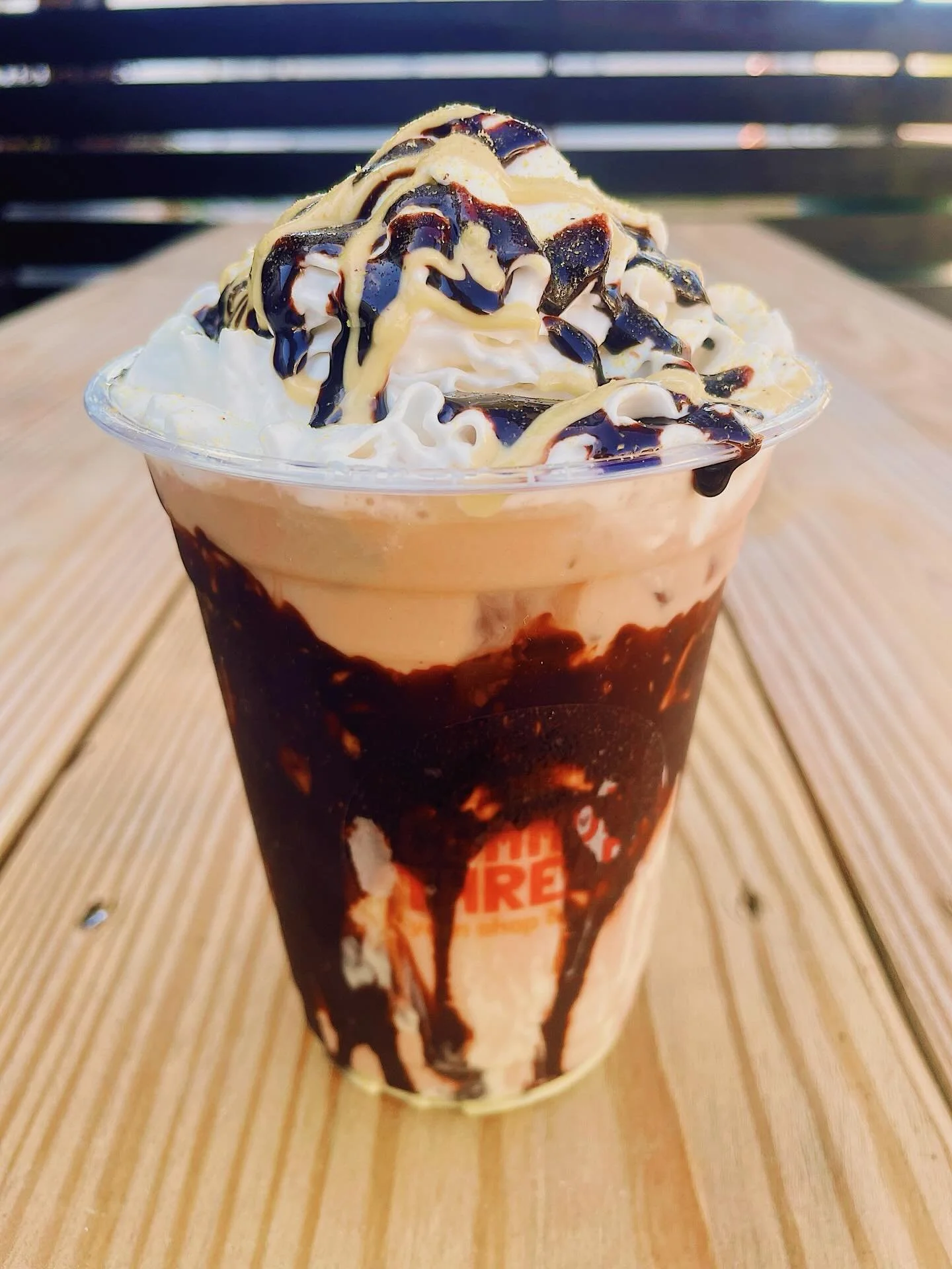 Ok&hellip; everyone and their mother is doing a Dubai Chocolate drink right now&hellip;and respectfully&hellip; we had to enter the chat. 

Introducing our Dubai Chocolate Mocha 🍫☕
 Rich espresso + Chocolate + Pistachio Cream + a little magic inspir