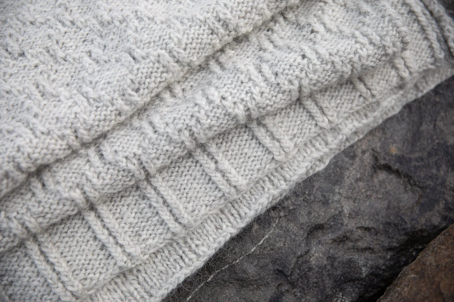 Laine_52WeeksOfChunkyKnits_HetaPuronen-2.jpg