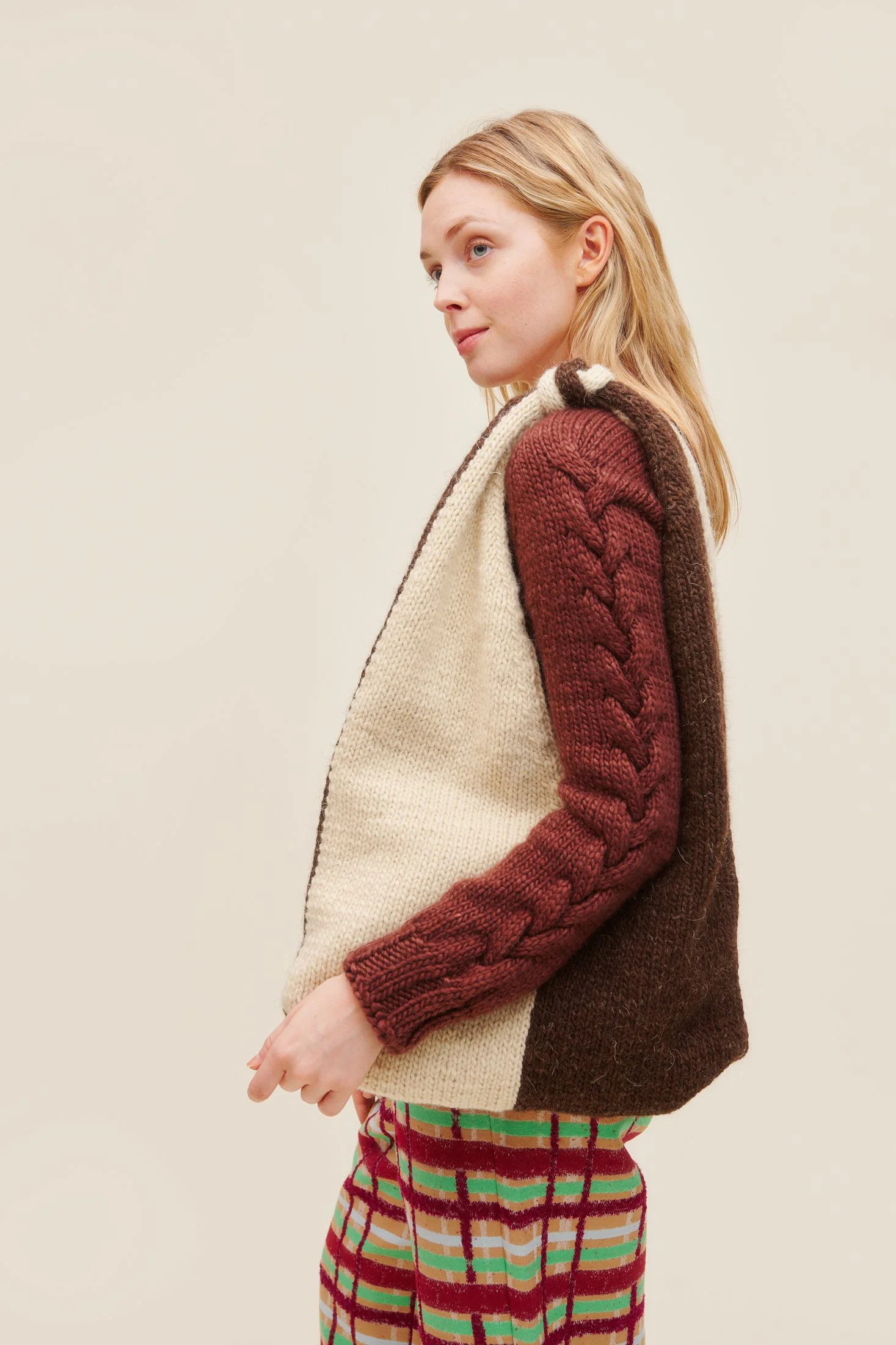 Laine_52WeeksOfChunkyKnits_EunMiAhn.jpg