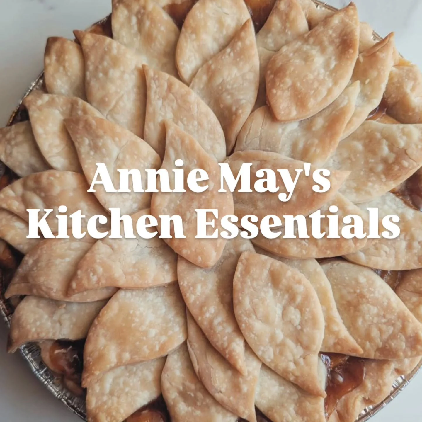 Not sure what scoop to use? Check out this list of everything I swear by in my kitchen, all in one place—my essentials for every recipe! Check out the link under "Recipes" on the website! π§
#GlutenFreeVegan #glutenfree #kitchengadge