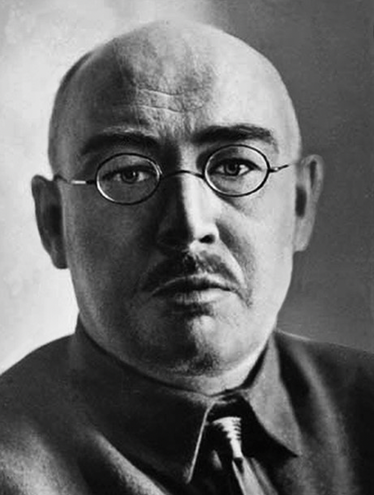 Photograph of Vsevolod Ihnatouski.