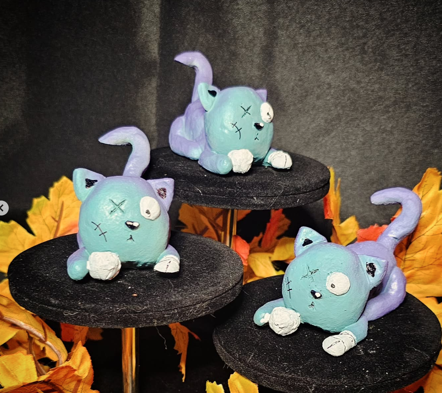Zombie Kitten - Blue
