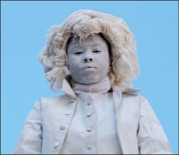  Marisa Williamson as the ghost of Thomas Jefferson 