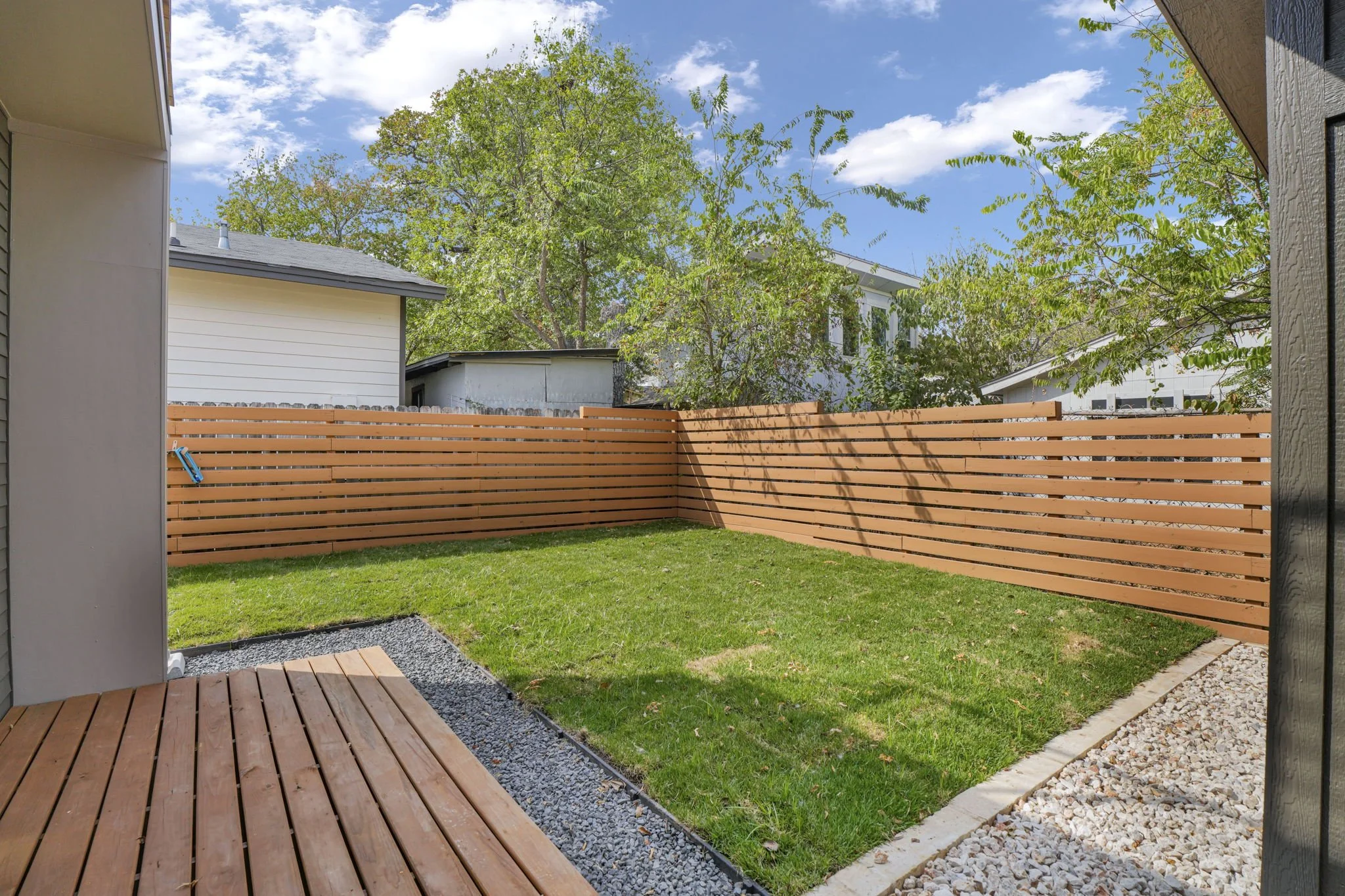 121-web-or-mls-1132 Salina St Austin 121.JPG