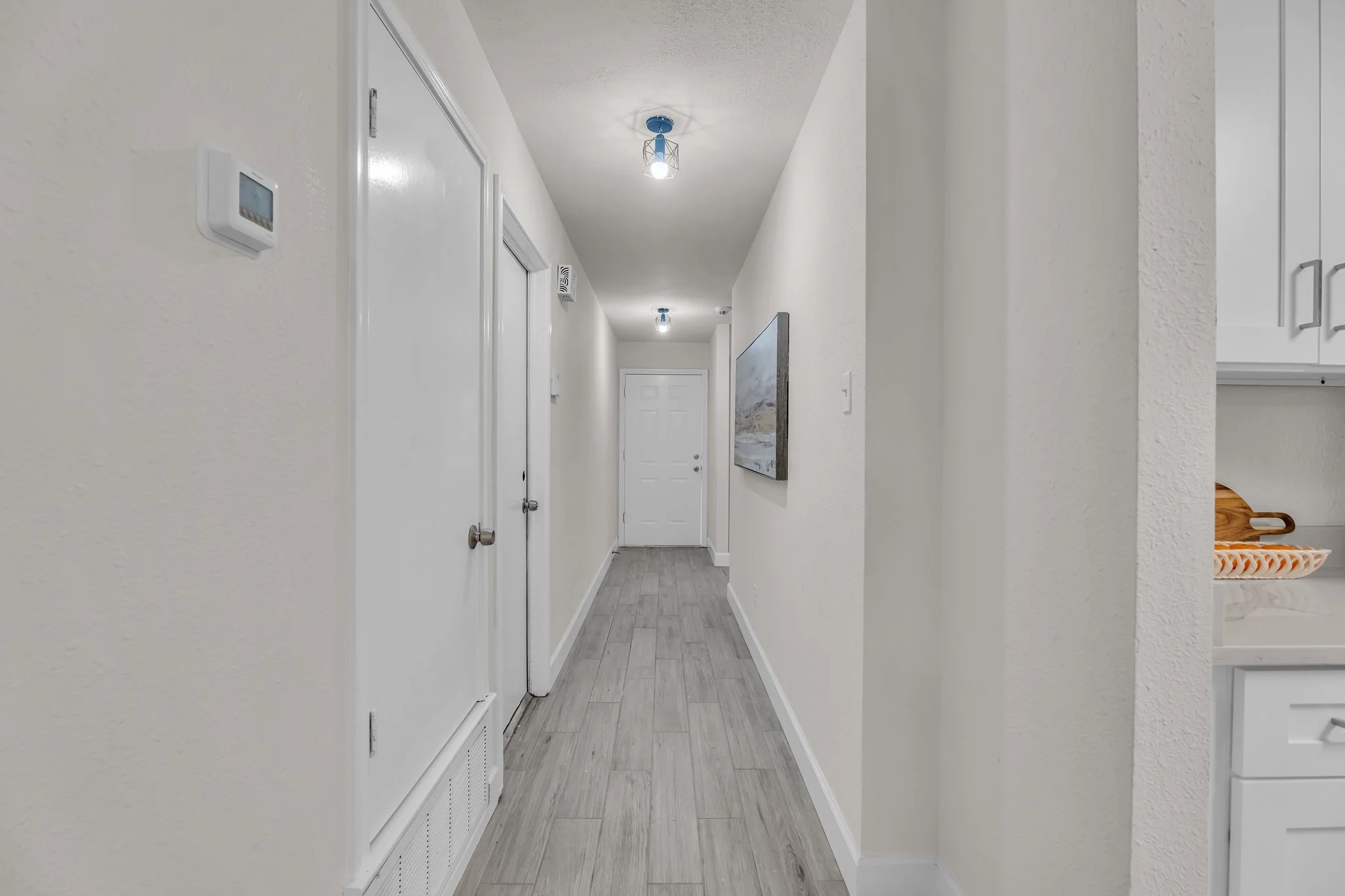 35-web-or-mls-8902 Romayne Ln 39.jpg