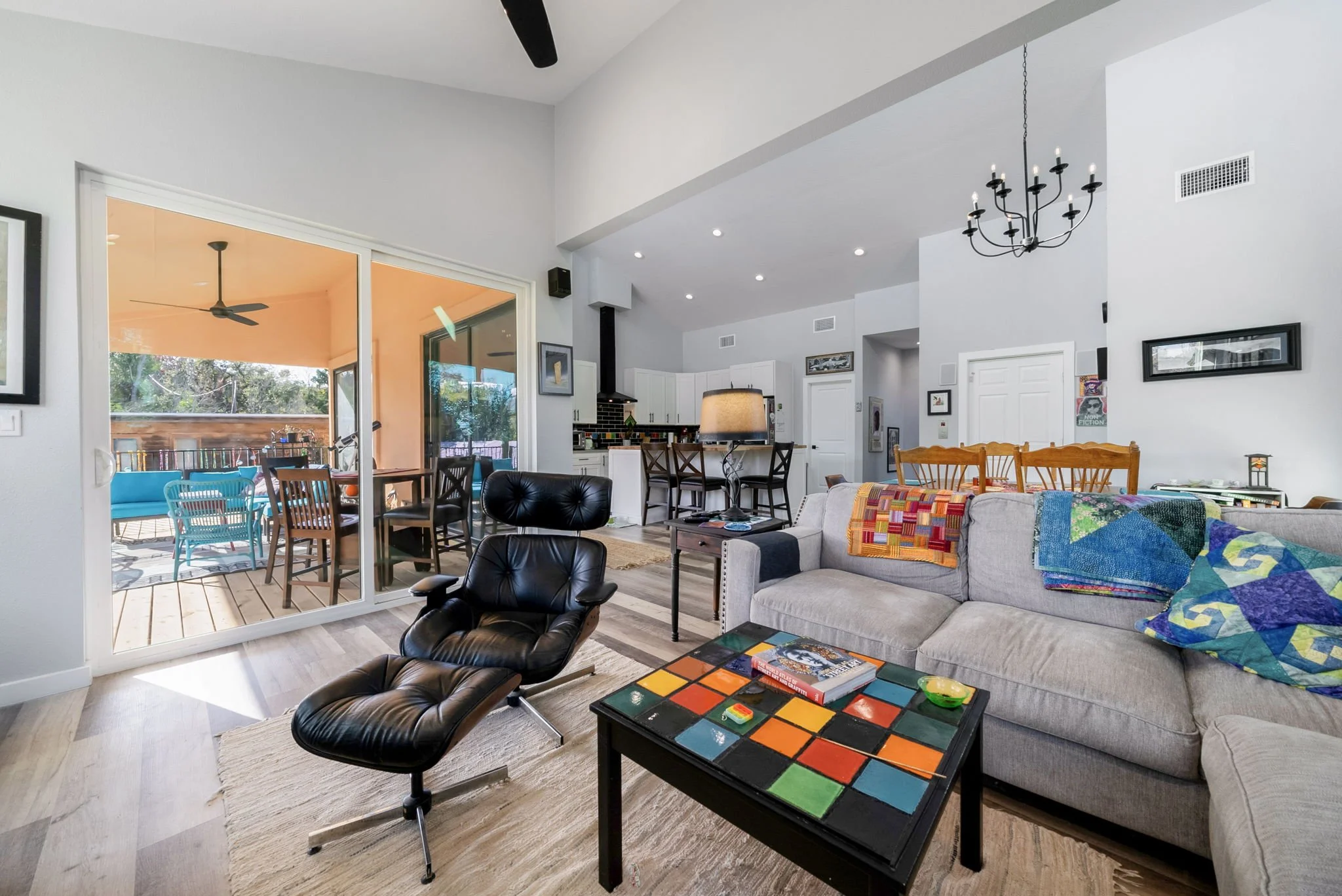 SQFT-00129.jpg