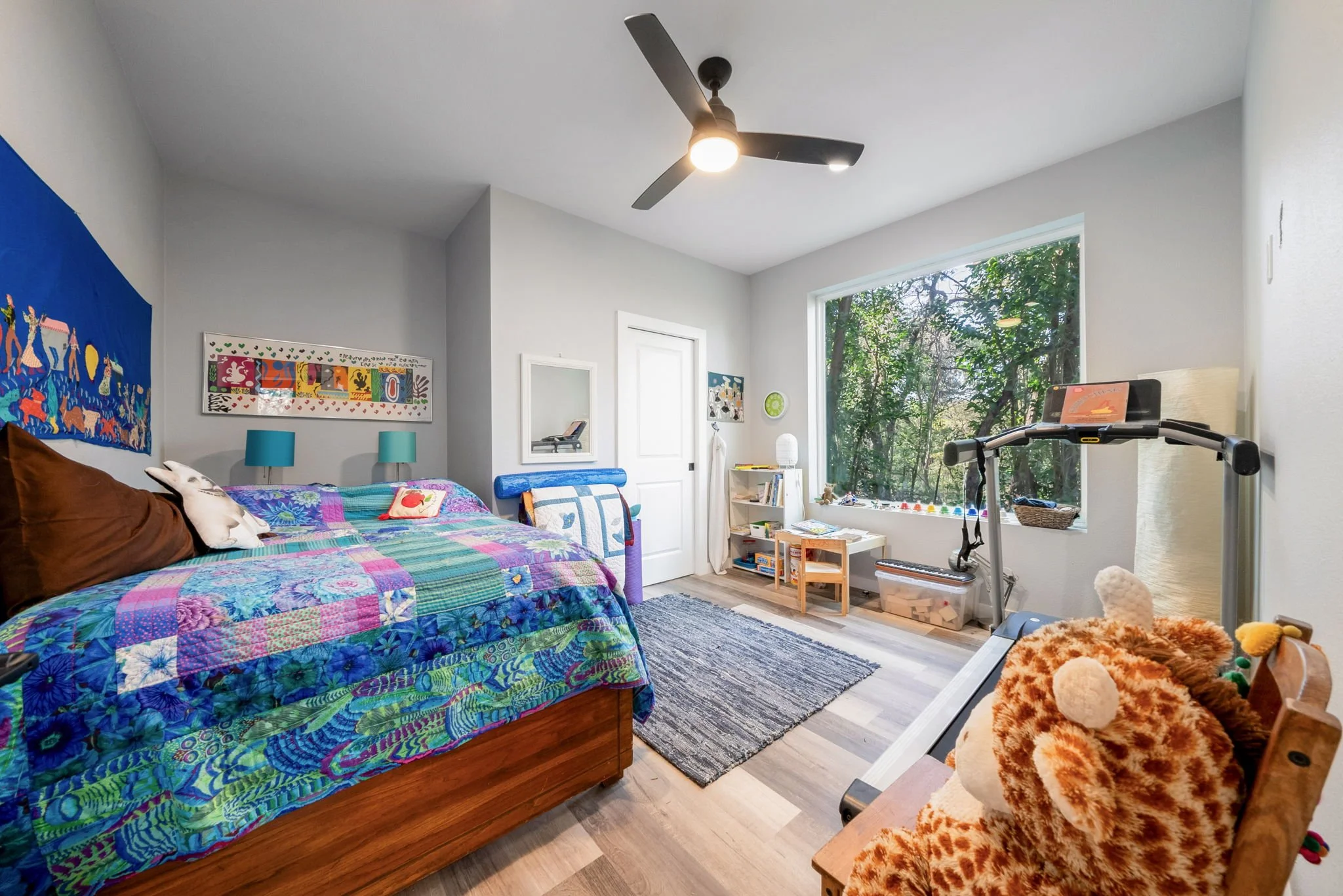 SQFT-00030.jpg