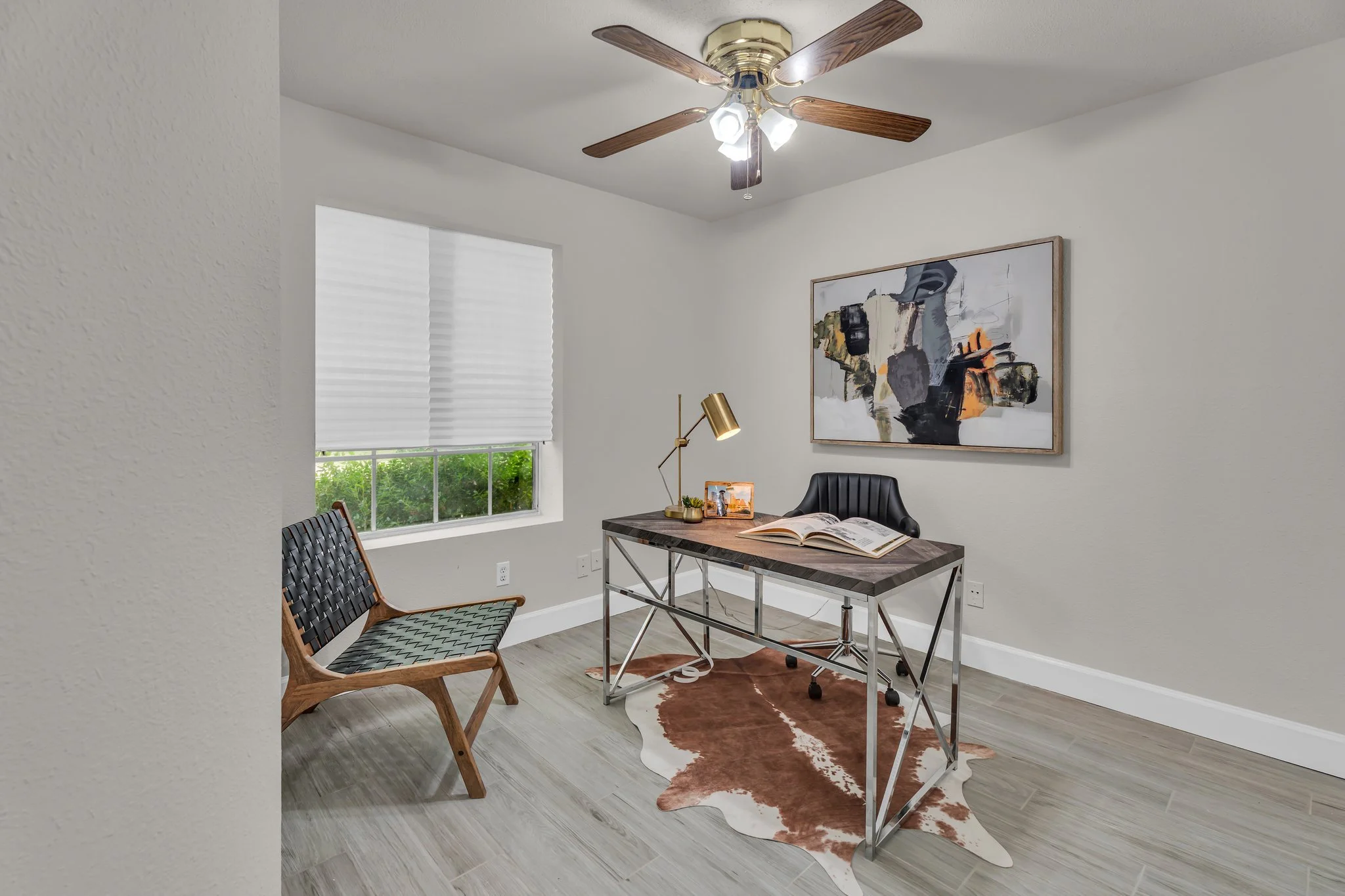 8-web-or-mls-8902 Romayne Ln 5.jpg