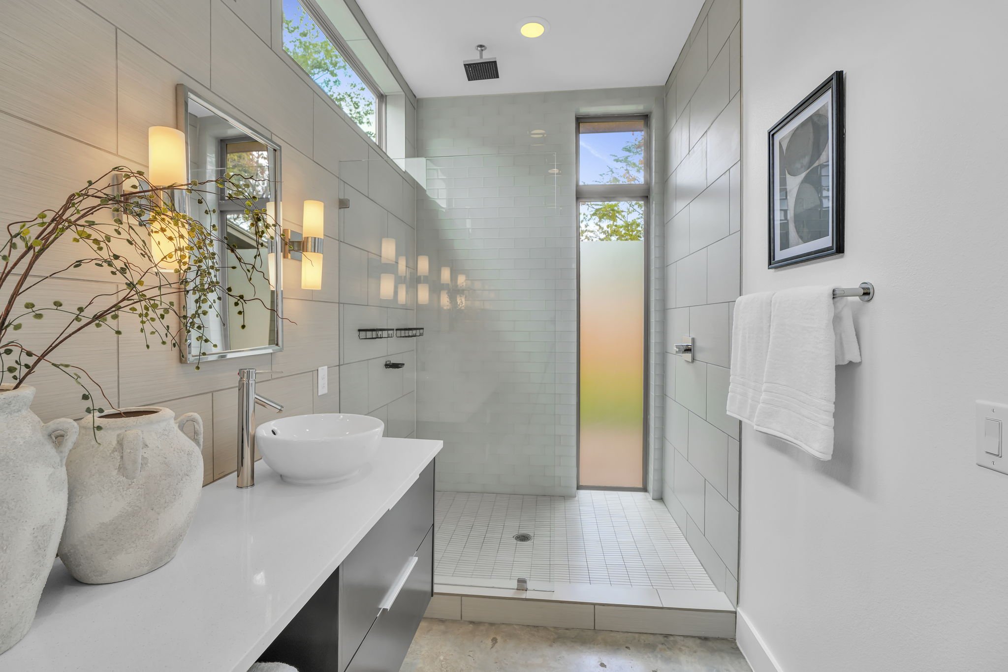 46-web-or-mls-1132 Salina St Austin 46.JPG