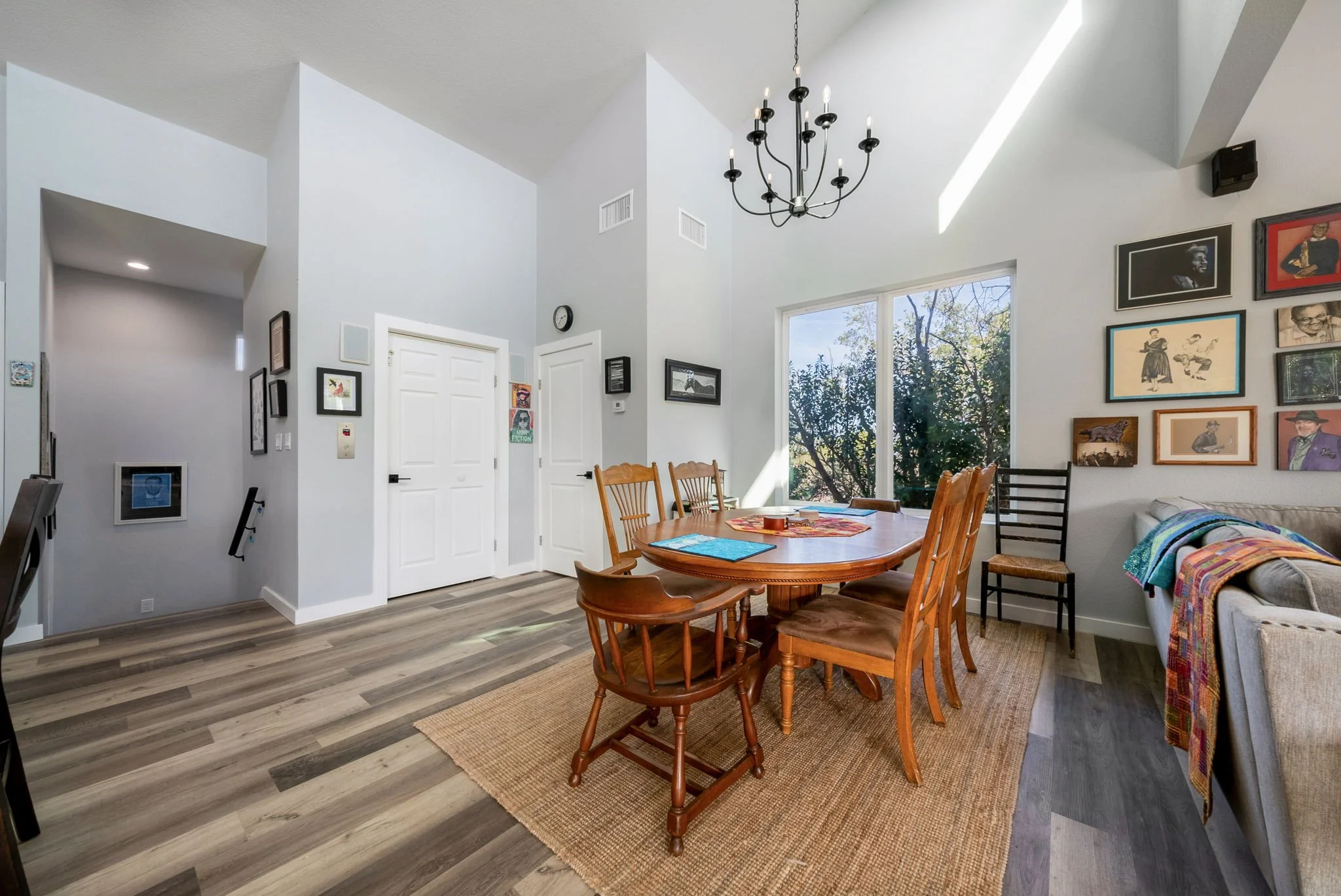 SQFT-00105.jpg