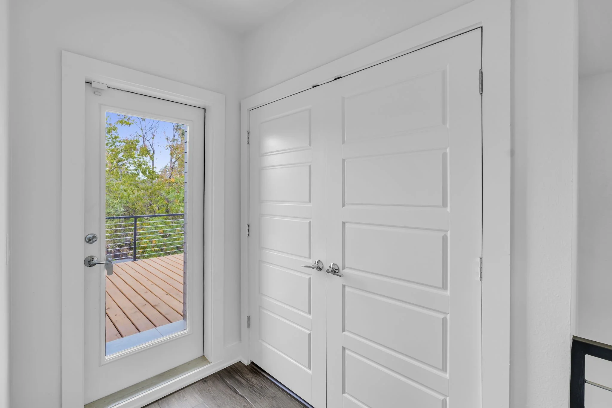 91-web-or-mls-1132 Salina St Austin 91.JPG