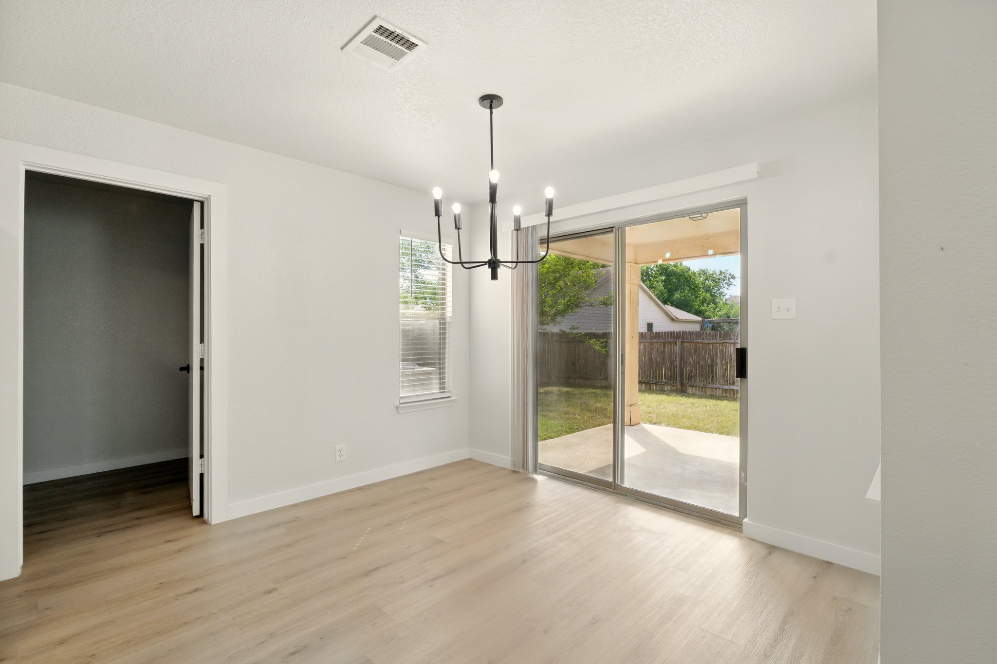 10-web-or-mls-_DSC9188 Seth Talkington.jpg