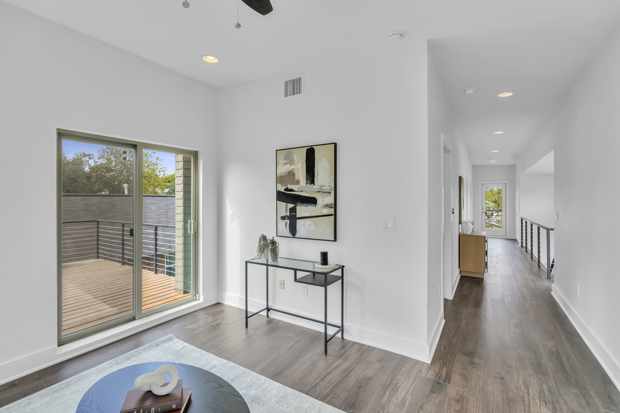 62-web-or-mls-1132 Salina St Austin 62.JPG
