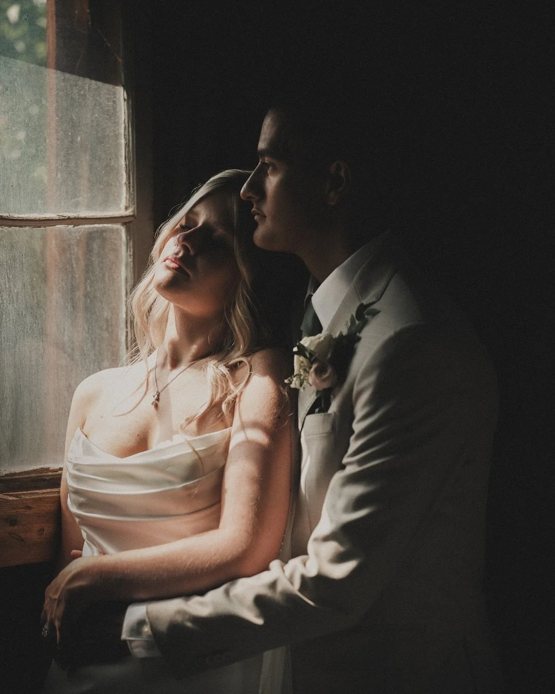 Courtney &amp; Christopher // Saloon ✨