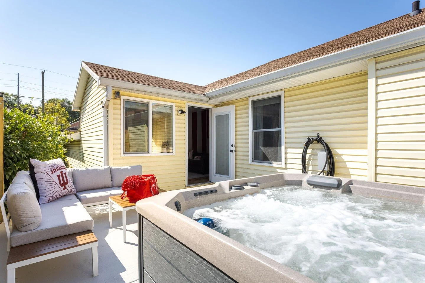 Win or lose, you deserve the bubbles. 🍻
The Clubhouse hot tub = your new favorite fourth quarter.
📍 Just steps from IU Stadium &mdash; tap the link in bio to book your stay!