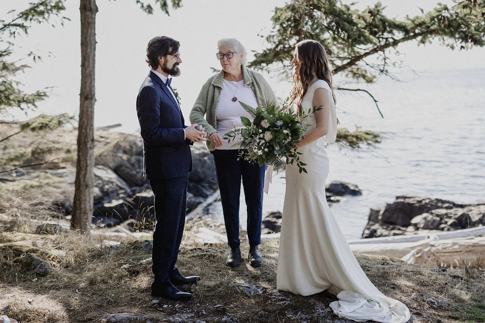 Bowen-Island-Elopements_34.jpg