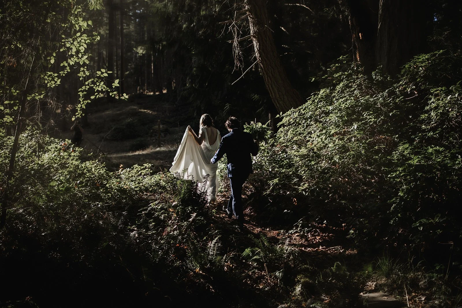 Bowen-Island-Elopements_60.jpg