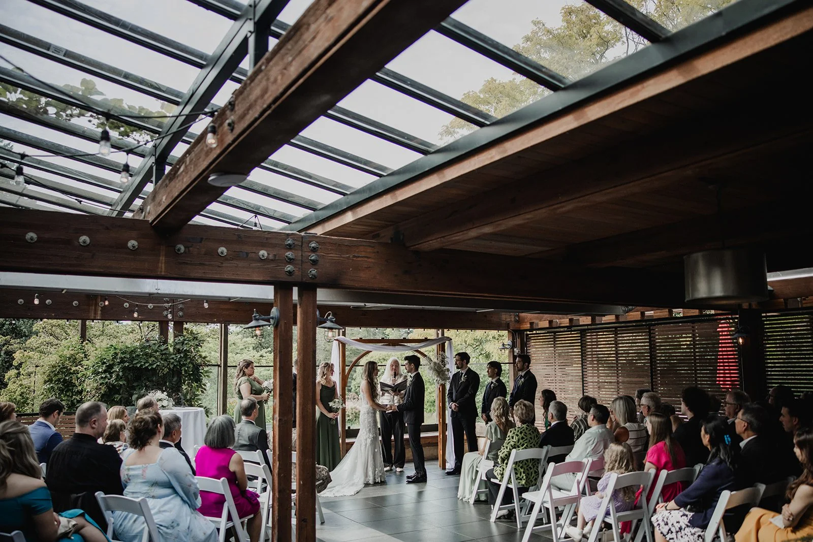 vandusen_botanical_gardens_wedding_photography22.jpg