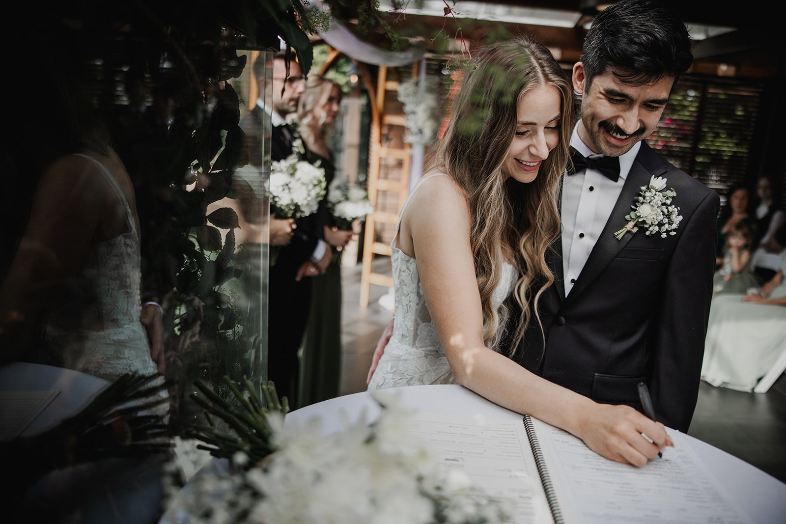 vandusen_botanical_gardens_wedding_photography30.jpg