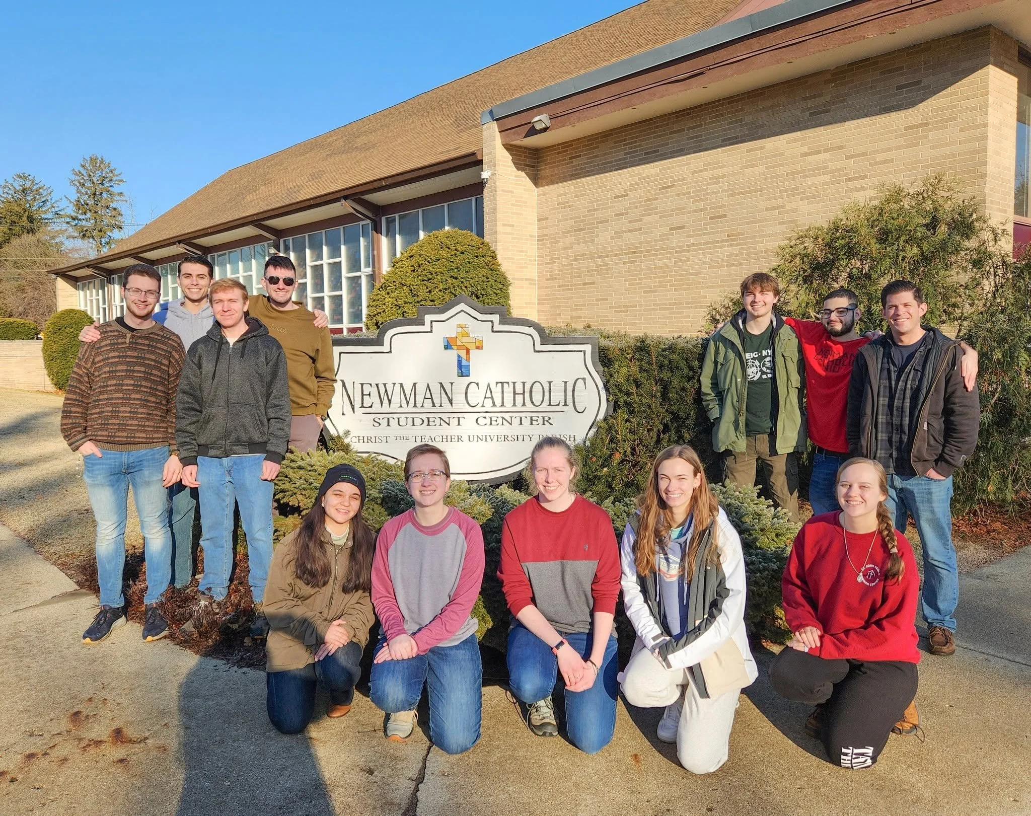 ‼️Newman Fest is TODAY ‼️

Join us tonight for a celebration in honor of St. John Henry Newman (our patron) on His feast day! 

🕟Mass at 4:30pm. Party after!! 

What to bring: 
🚗your vehicle
🥤beverages
🌽sides for yourself and your family
🪑lawn c